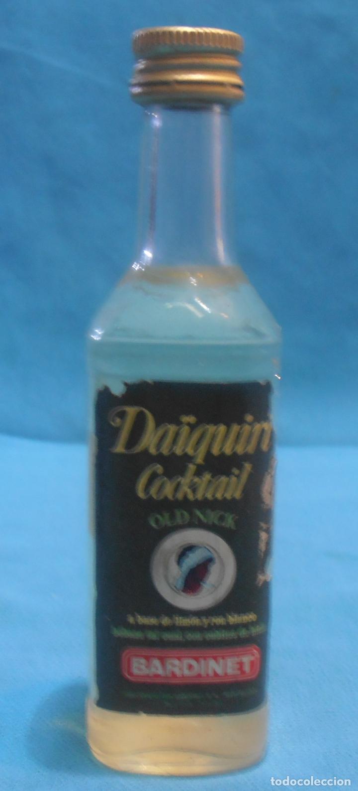 Coleccionismo de vinos y licores: 4 BOTELLINES BARDINET, - Foto 5