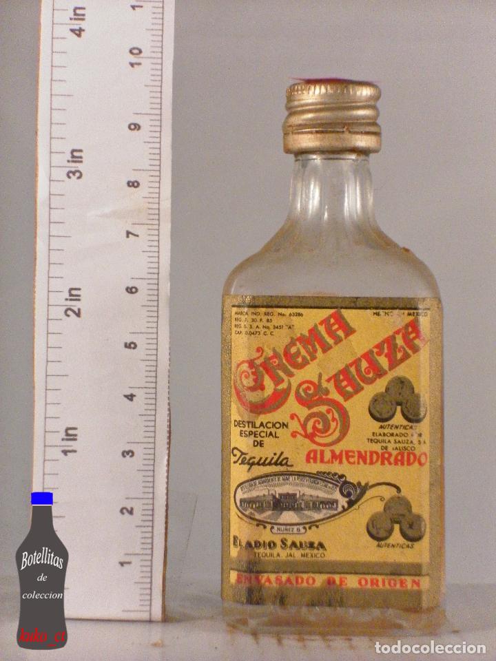 Sammlung von Weinen und Lik&ouml;ren: BOTELLITA BOTELLIN CREMA SAUZA TEQUILA ALMENDRADO ELADIO SAUZA JALISCO MEXICO
