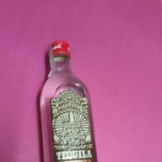 Coleccionismo de vinos y licores: BOTELLA TEQUILA AZTECA