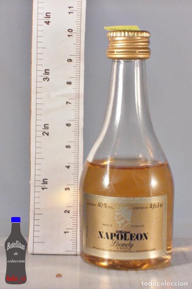 Coleccionismo de vinos y licores: BOTELLITA BOTELLIN BRANDY ST MICHAEL NAPOLEON V.S.O.P FRANCE LONDON