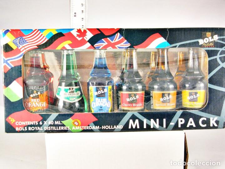 Collection of wines and liquors: BOTELLITA BOTELLIN CAJA 6 MINIATURAS BOLS MINI PACK AMSTERDAM HOLANDA