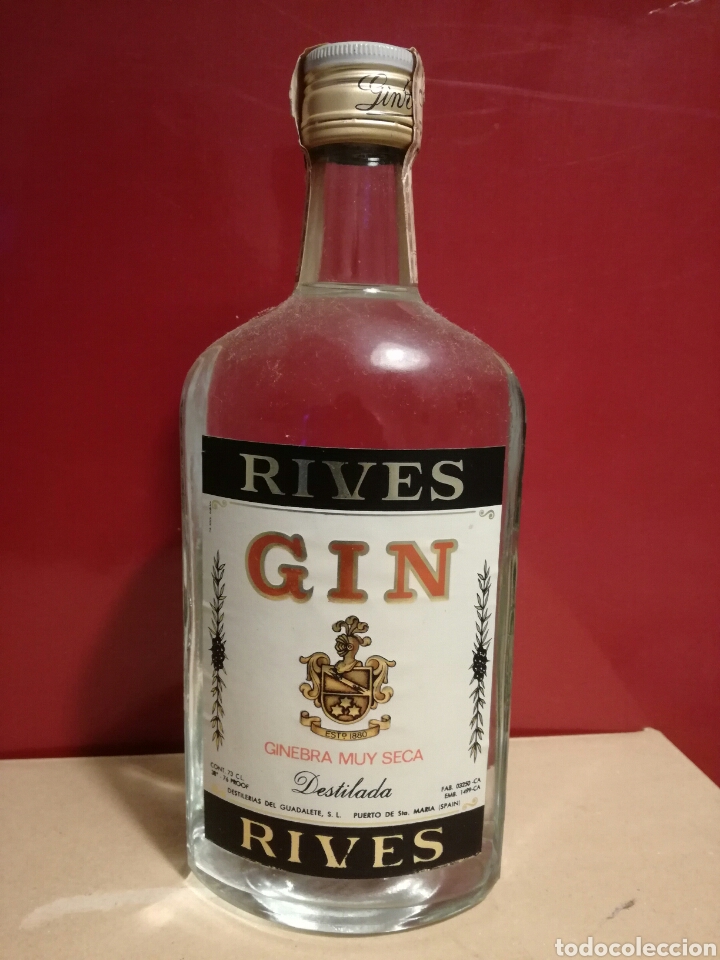 Coleccionismo de vinos y licores: Botella antigua Ginebra Gin Rives. Precinto 4ptas.