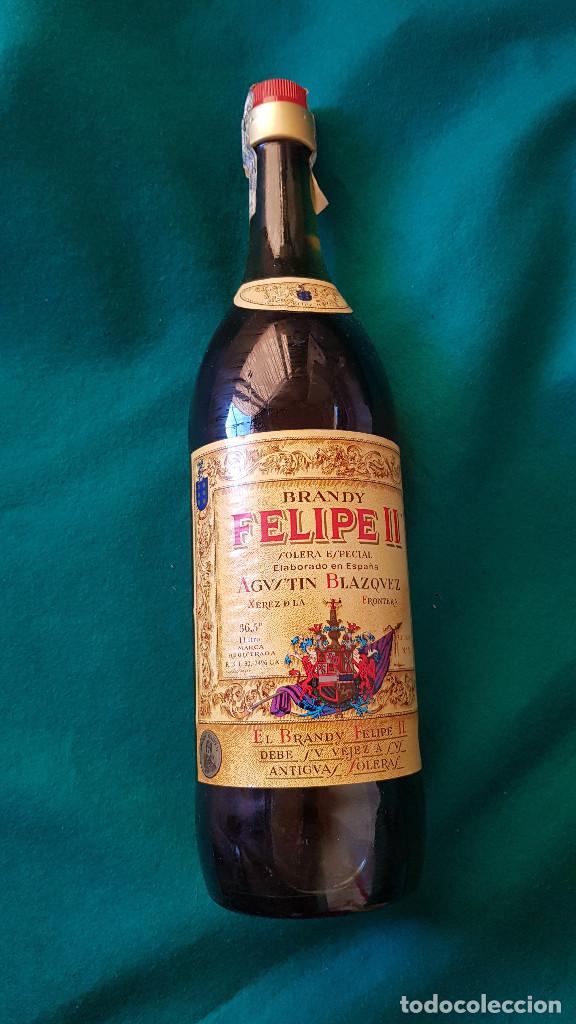 Coleccionismo de vinos y licores: BOTELLA BRANDY FELIPE II 1 L. (SIN ABRIR) 8 PESETAS -A&Ntilde;O 1979