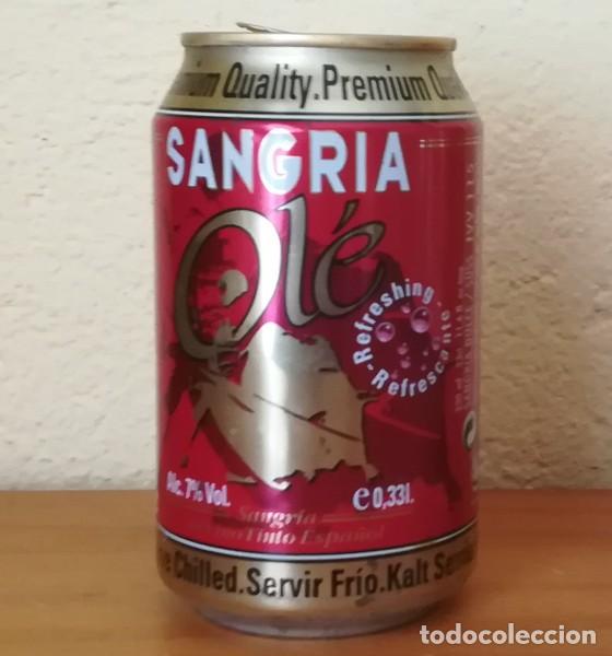 Sammlung von Weinen und Lik&ouml;ren: LATA SANGRIA OLE. BEBIDA ALCOHOLICA VINO TINTO 2002 WINE CAN BOTE