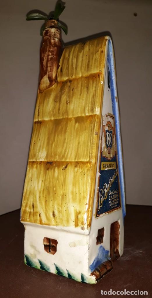 Coleccionismo de vinos y licores: Botella brandy LA BARRACA - Foto 1