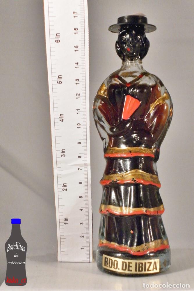 Sammlung von Weinen und Lik&ouml;ren: BOTELLITA BOTELLIN SEVILLANA RECUERDO DE IBIZA