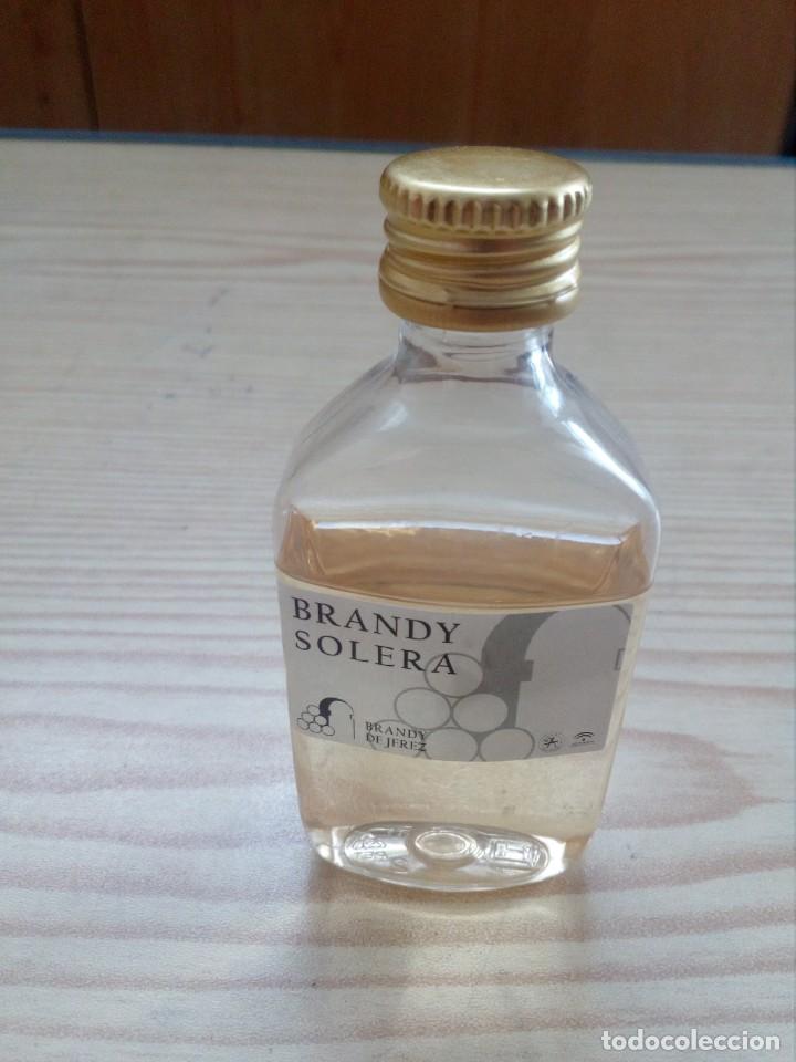 Coleccionismo de vinos y licores: Botellin Brandy Solera Jerez - Lote 2