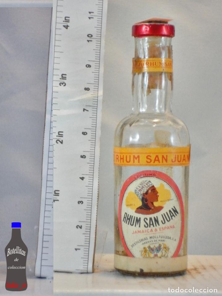 Sammlung von Weinen und Lik&ouml;ren: BOTELLITA BOTELLIN RHUM RON SAN JUAN DESTILERIAS MOLLFULLEDA ARENYS DE MAR BARCELONA
