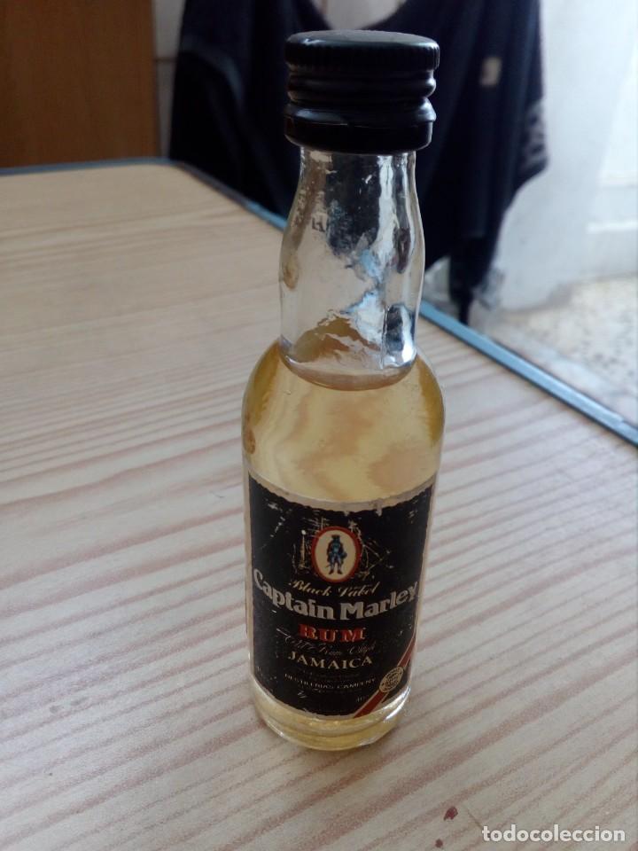 Colecionismo de vinhos e licores: Botellin Captain Marley Rum Jamaica