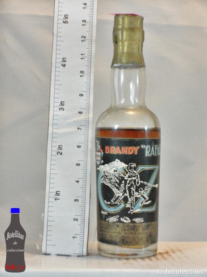 Coleccionismo de vinos y licores: BOTELLITA BOTELLIN BRANDY RAFAEL CZ J.M RIVERO JEREZ