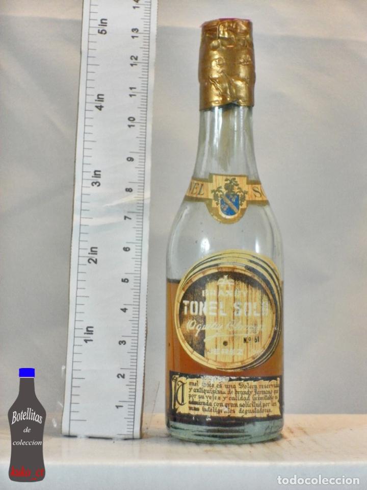 Coleccionismo de vinos y licores: BOTELLITA BOTELLIN BRANDY TONEL SOLO AGUSTIN BLAZQUEZ JEREZ DE LA FRONTERA