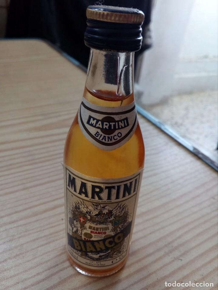 Coleccionismo de vinos y licores: Botellin Martini Bianco Vermouth