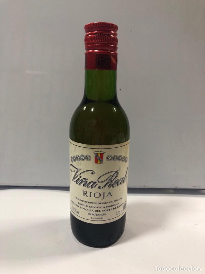 Collectionnisme de vins et liqueurs: BOTELLIN RIOJA VI&Ntilde;A REAL. COMPA&Ntilde;IA VINICOLA DEL NORTE DE ESPA&Ntilde;A. HARO ESPA&Ntilde;A. 18,7 CL . 12.5% VOL.