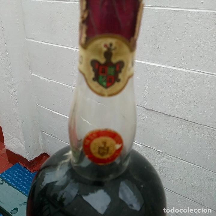 Coleccionismo de vinos y licores: BOTELLA LICOR CREMA DE CACAO, DESTILERÍAS ROMAR, VER FOTOS. - Foto 2 - 161220506