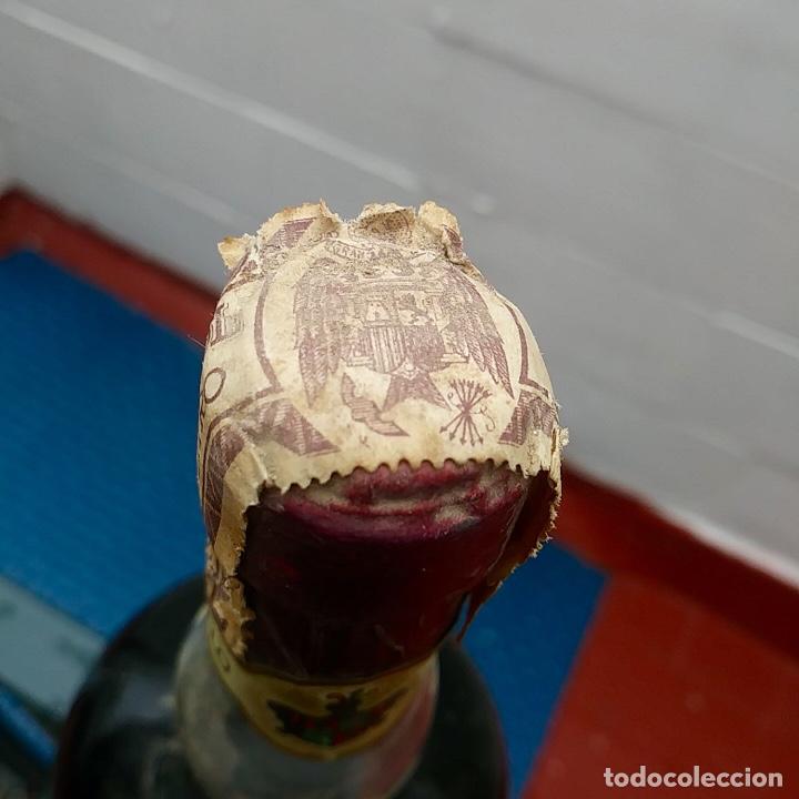 Coleccionismo de vinos y licores: BOTELLA LICOR CREMA DE CACAO, DESTILERÍAS ROMAR, VER FOTOS. - Foto 6 - 161220506