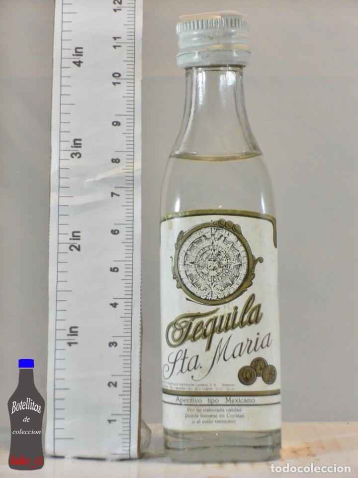 Collection of wines and liquors: BOTELLITA BOTELLIN TEQUILA SANTA MARIA TIPO MEXICANO BARTOLOME CA&Ntilde;ELLAS MALLORCA