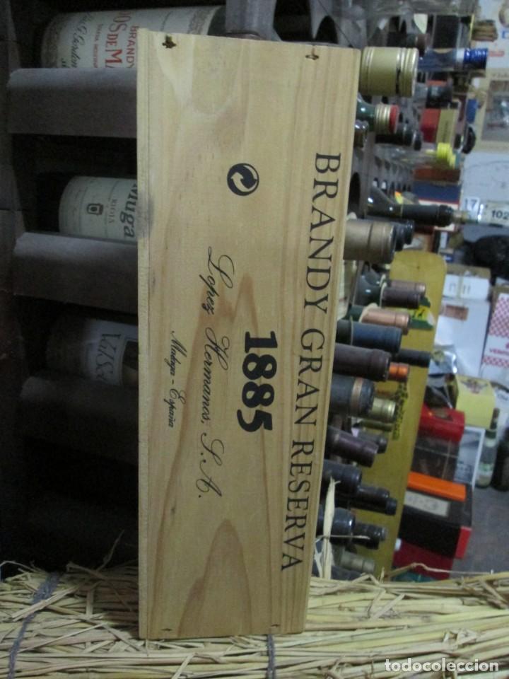 Coleccionismo de vinos y licores: ANTIGUA CAJA VACIA BRANDY CO&Ntilde;AC, 1885 LOPEZ HERMANOS