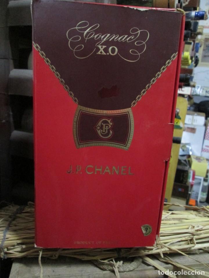 Coleccionismo de vinos y licores: ANTIGUA CAJA VACIA BRANDY CO&Ntilde;AC, J.P CHANEL X.O FRANCIA