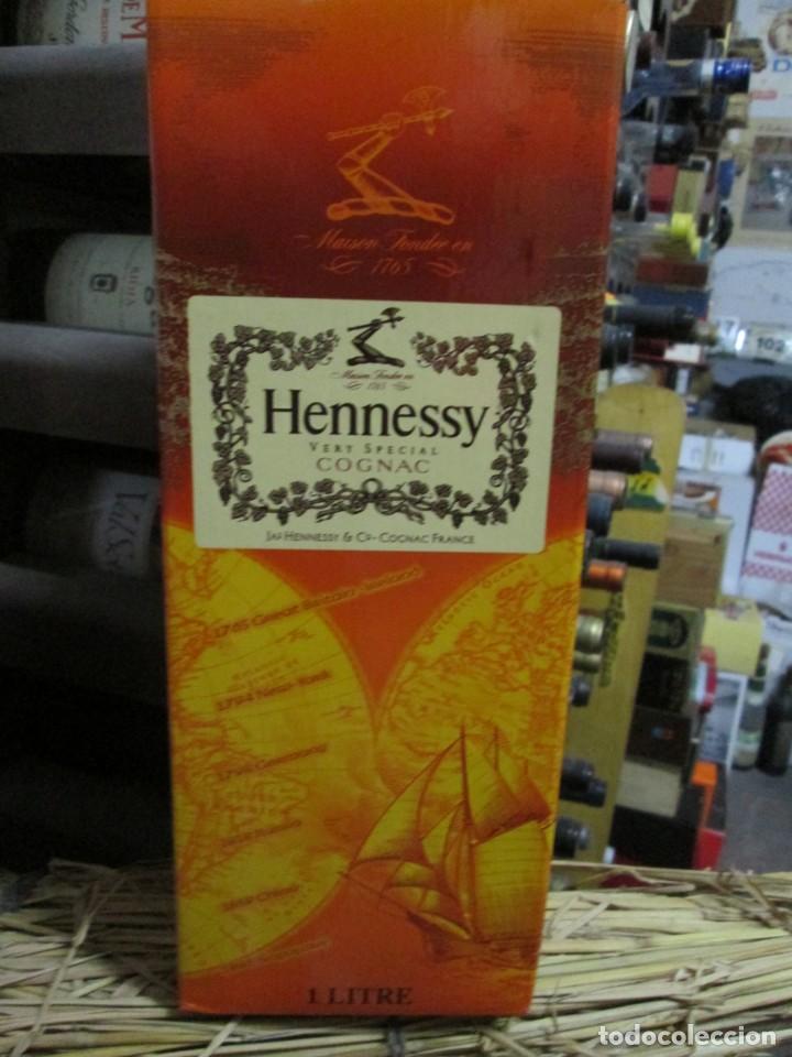 Coleccionismo de vinos y licores: ANTIGUA CAJA VACIA BRANDY CO&Ntilde;AC, HENNESSY