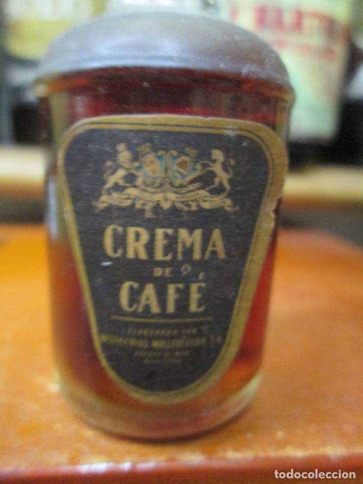 Coleccionismo de vinos y licores: ANTIGUO BOTELLIN BRANDY CO&Ntilde;AC,CREMA DE CAFE 10 CM