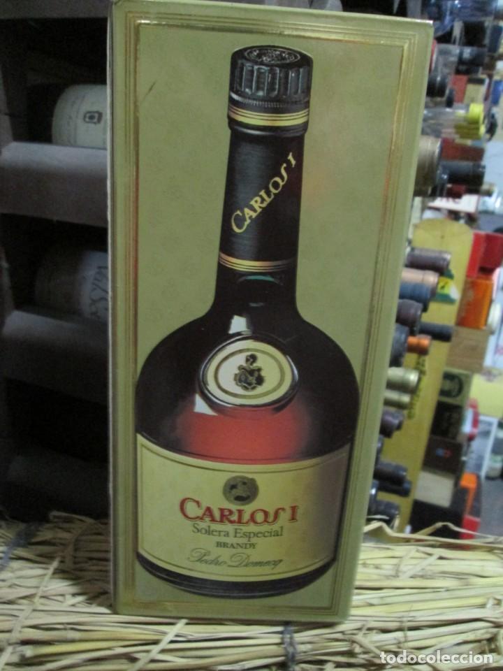 Coleccionismo de vinos y licores: ANTIGUA CAJA VACIA BRANDY CO&Ntilde;AC, CARLOS I