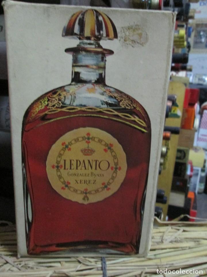 Coleccionismo de vinos y licores: ANTIGUA CAJA VACIA BRANDY CO&Ntilde;AC, LEPANTO