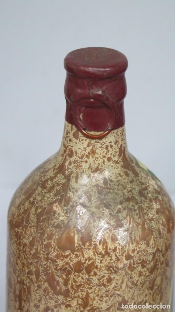 Coleccionismo de vinos y licores: BOTELLA. FAISCA. VIN ROSE - Foto 2