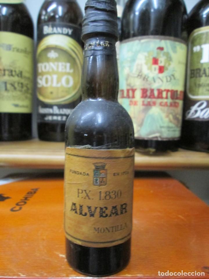 Coleccionismo de vinos y licores: ANTIGUO BOTELLIN BRANDY CO&Ntilde;AC, P.X. 1830 ALVEAR MONTILLA