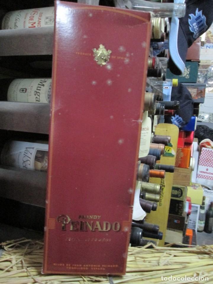 Coleccionismo de vinos y licores: ANTIGUA CAJA VACIA BRANDY CO&Ntilde;AC, PEINADO