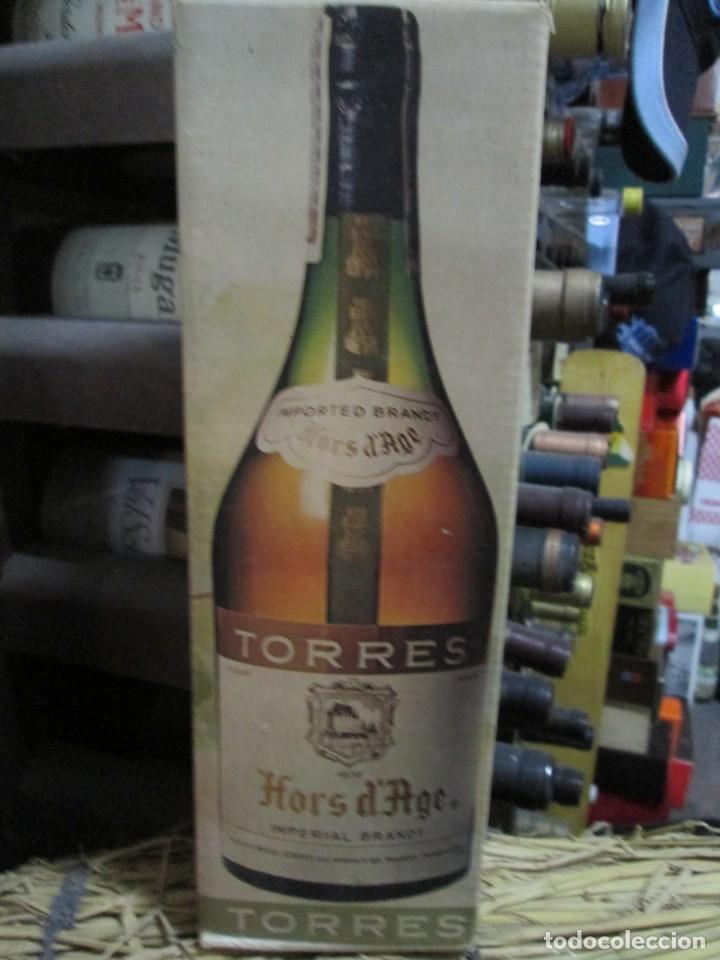 Coleccionismo de vinos y licores: ANTIGUA CAJA VACIA BRANDY CO&Ntilde;AC, TORRES HORS D&Aacute;GE