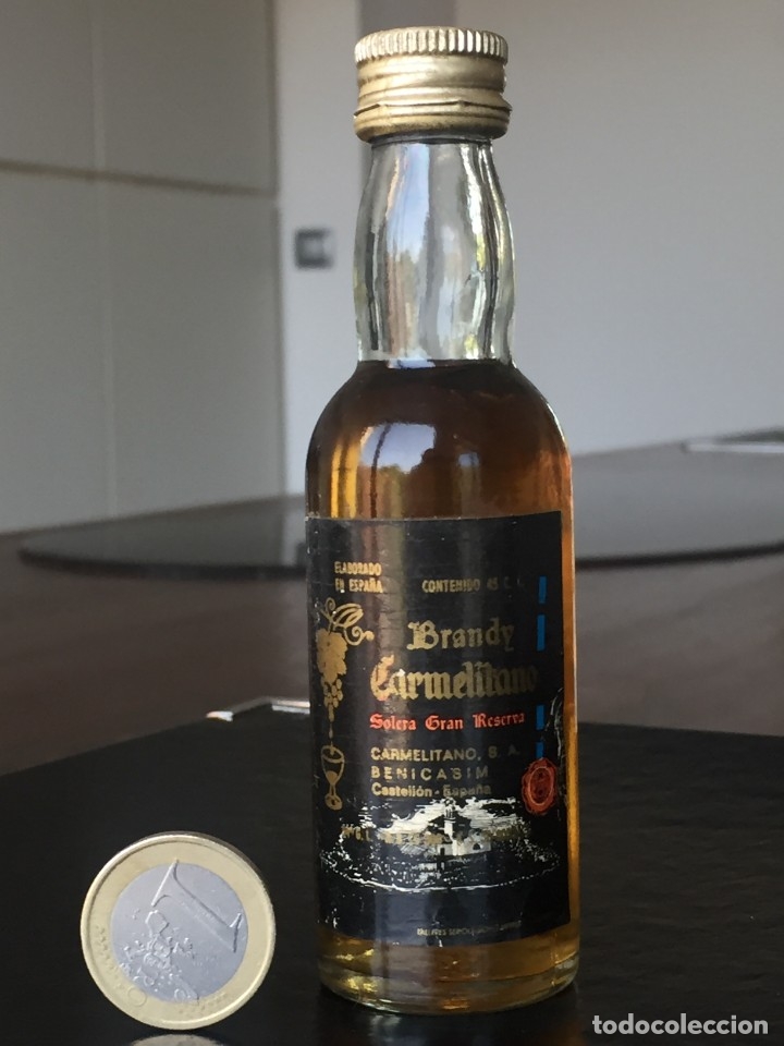 Collection of wines and liquors: Botell&iacute;n de brandi Carmelitano solera gran reserva. Elaborado en Benicasim por carmelitos desscalzos
