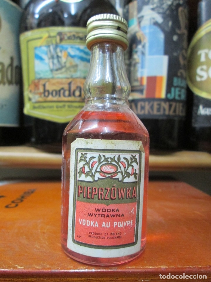 Coleccionismo de vinos y licores: ANTIGUO BOTELLIN BRANDY CO&Ntilde;AC,VODKA PIEPRZOWKA POLONIA