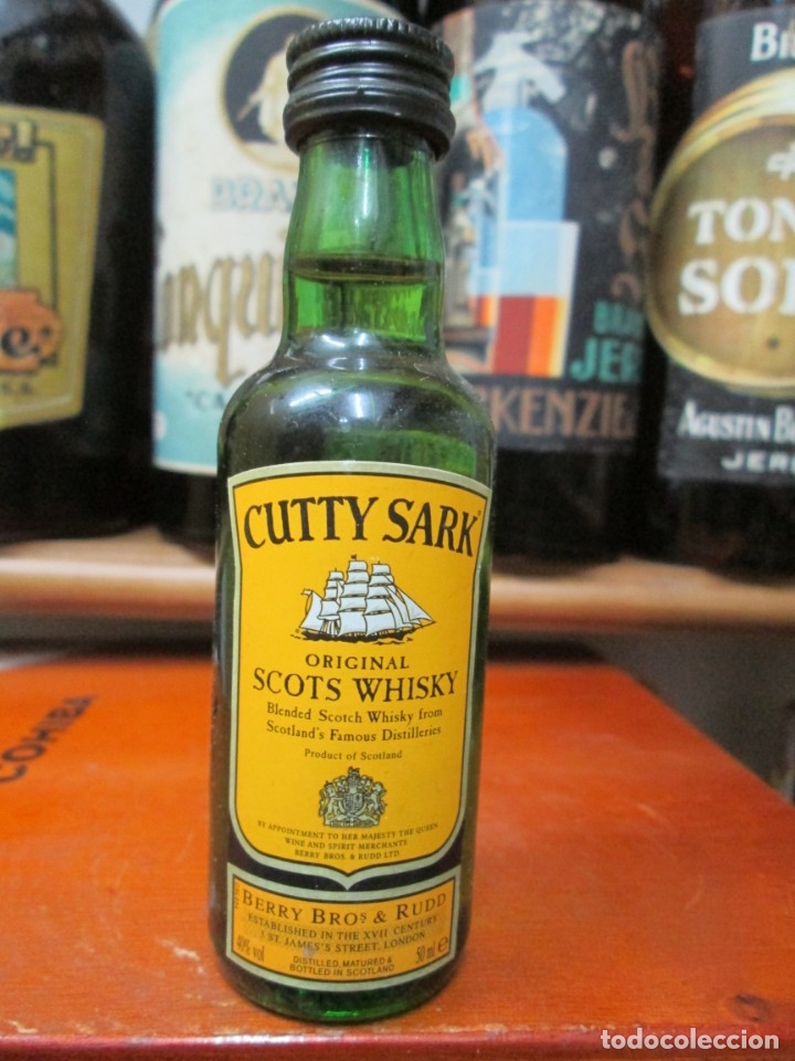Coleccionismo de vinos y licores: ANTIGUO BOTELLIN BRANDY CO&Ntilde;AC, CUTTY SARK SCOTCH WHISKY