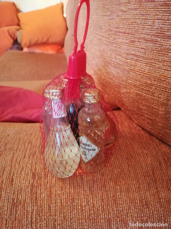 Collection of wines and liquors: MINIBOTELLAS MINIATURA BOTELLINES DE LICOR