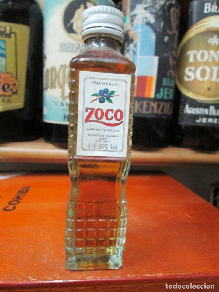 Coleccionismo de vinos y licores: ANTIGUO BOTELLIN BRANDY CO&Ntilde;AC,PACHARAN ZOCO