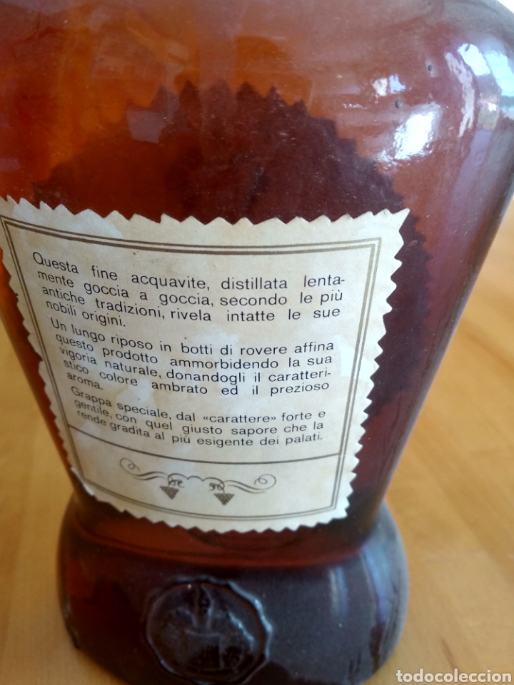 Coleccionismo de vinos y licores: Grappa Julia. Precintada - Foto 3