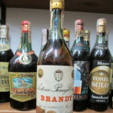 Coleccionismo de vinos y licores: ANTIGUA BOTELLA BRANDY COÑAC, PARRAGA DE MURCIA, IMPUESTO DE 4 PTS. DECADA 60-70