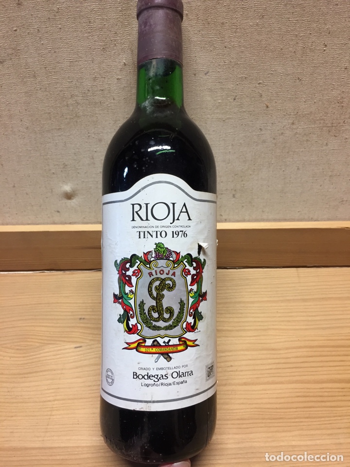 Coleccionismo de vinos y licores: Bodegas Olarra 1976 - Foto 1