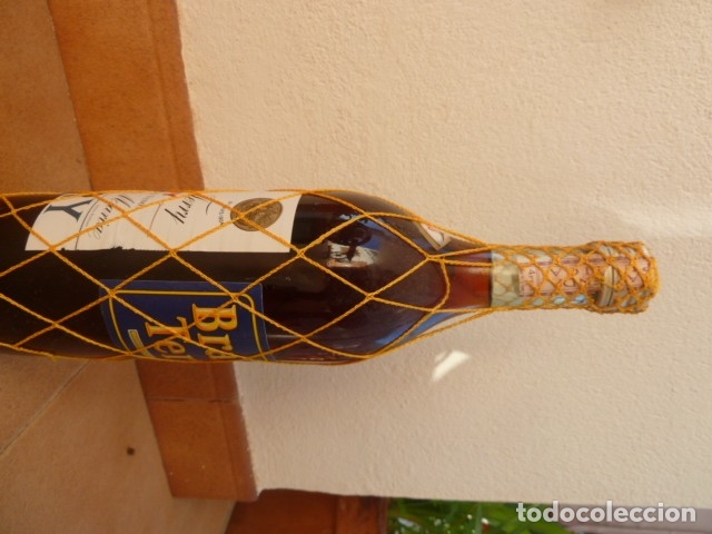 Coleccionismo de vinos y licores: Brandy Centenario Terry. Precinto 4 pts. - Foto 5