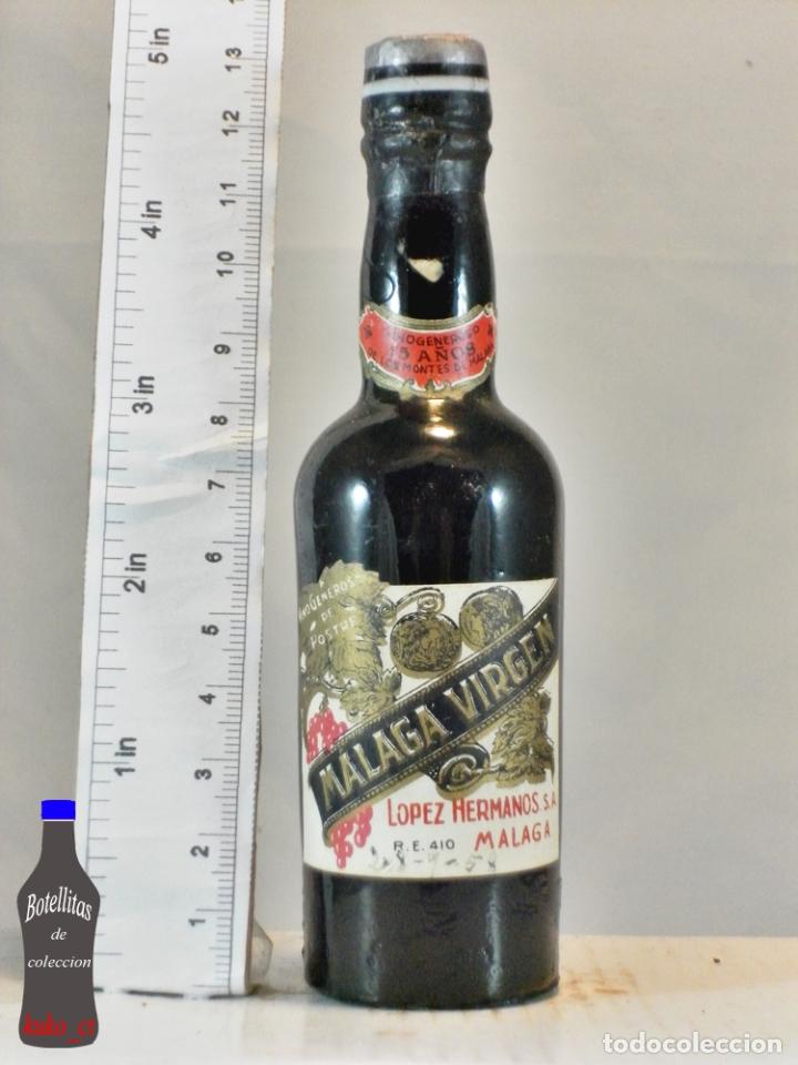 Sammlung von Weinen und Lik&ouml;ren: BOTELLITA BOTELLIN MALAGA VIRGEN 15 A&Ntilde;OS LOPEZ HERMANOS MALAGA 28 - 4 - 58