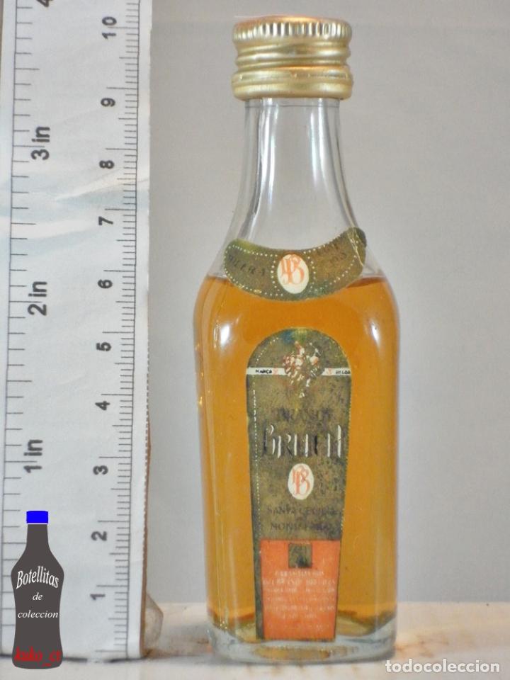 Coleccionismo de vinos y licores: BOTELLITA BOTELLIN BRANDY BRUCH SOLERA 1915 SANTA CECILIA DE MONTSERRAT