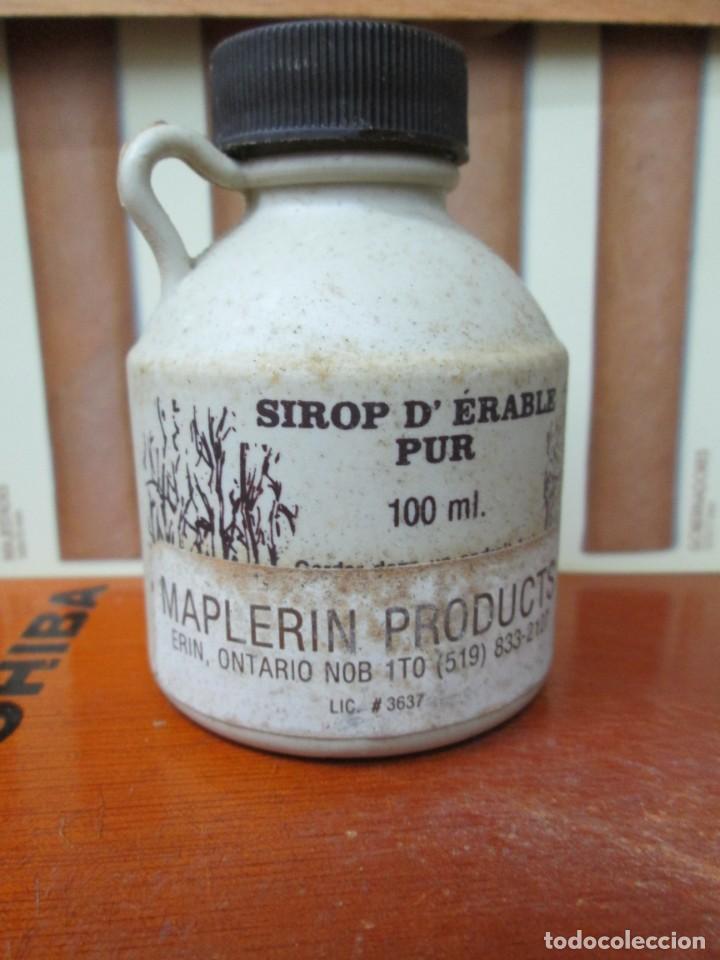 Sammlung von Weinen und Lik&ouml;ren: ANTIGUO BOTELLIN, SIROP D&Eacute;RABLE, PURE NAPLE SYRUP. ONTARIO