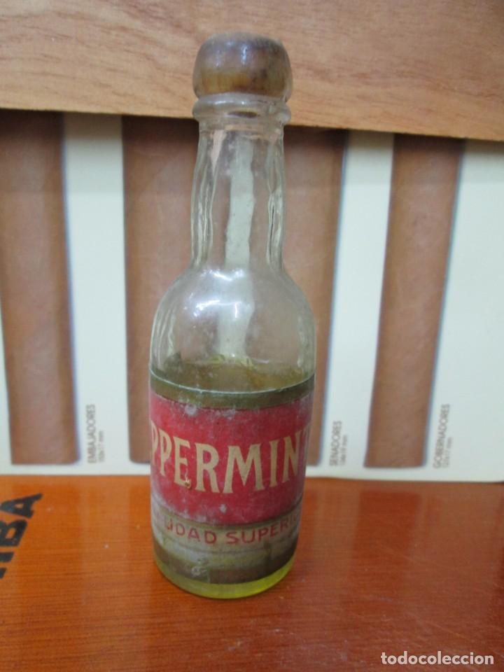 Sammlung von Weinen und Lik&ouml;ren: ANTIGUO BOTELLIN, PEPPERMINT CALIDAD SUPERIOR