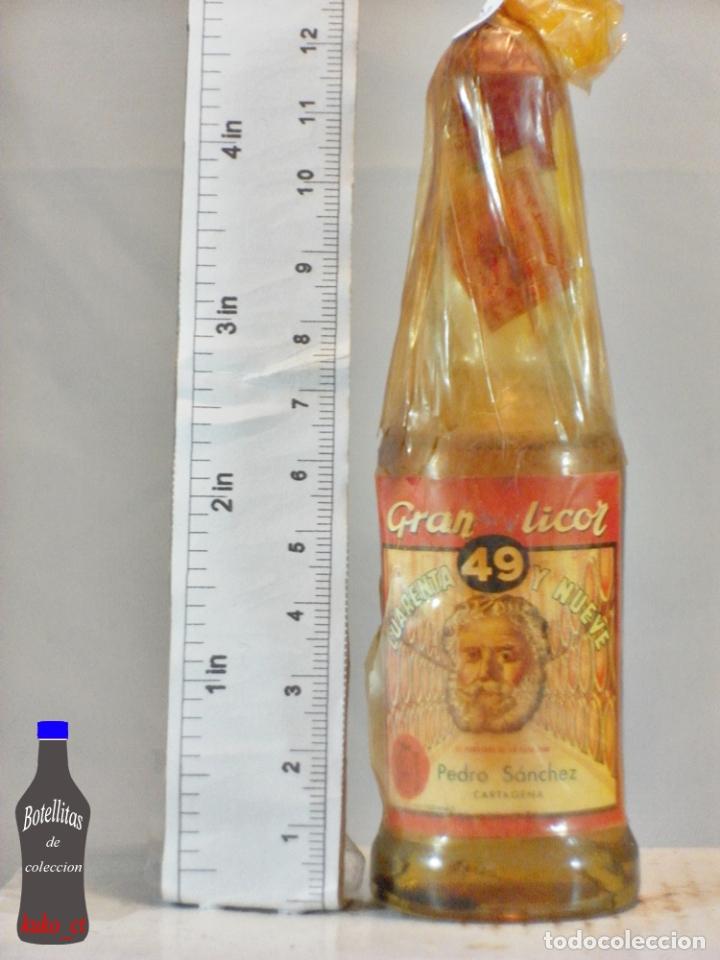 Coleccionismo de vinos y licores: BOTELLITA BOTELLIN GRAN LICOR 49 CREMA PEDRO SANCHEZ CARTAGENA