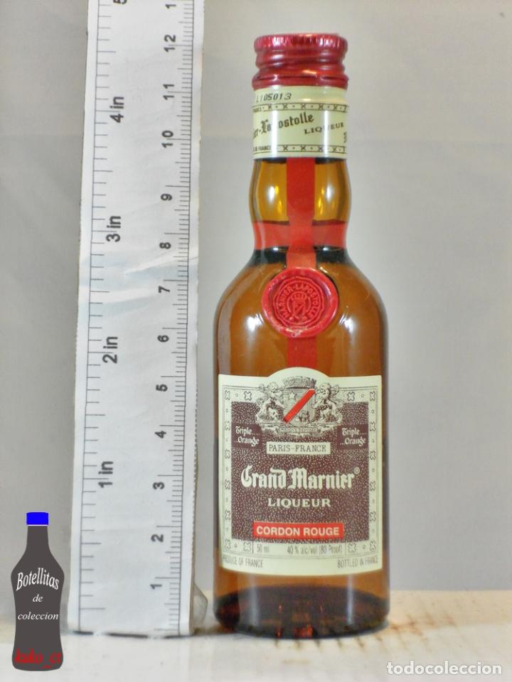 Sammlung von Weinen und Lik&ouml;ren: BOTELLITA BOTELLIN GRAND MARNIER LIQVOR LAPOSTOLLE FRANCE NEW YORK