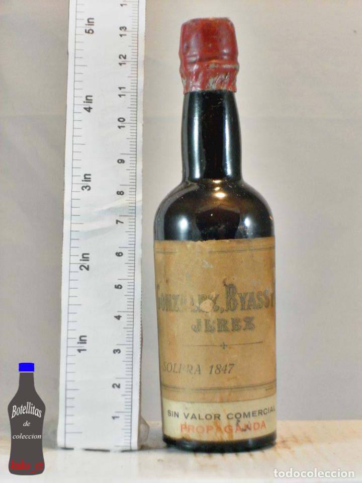 Sammlung von Weinen und Lik&ouml;ren: BOTELLITA BOTELLIN SOLERA 1847 GONZALEZ BYASS JEREZ PROPAGANDA