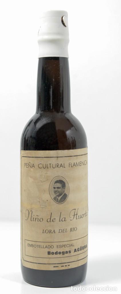 Collection of wines and liquors: BOTELLA DE VINO VINO PE&Ntilde;A CULTURAL FLAMENCA - NI&Ntilde;O DE LA HUERTA - LORA DEL RIO