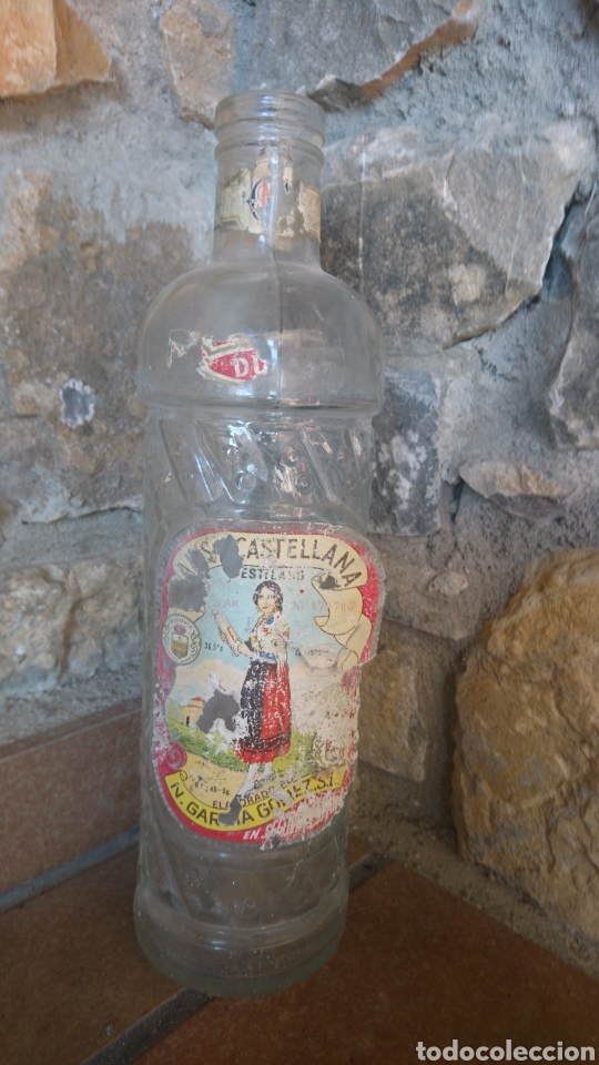 Coleccionismo de vinos y licores: Botella anis La Castellana. - Foto 1