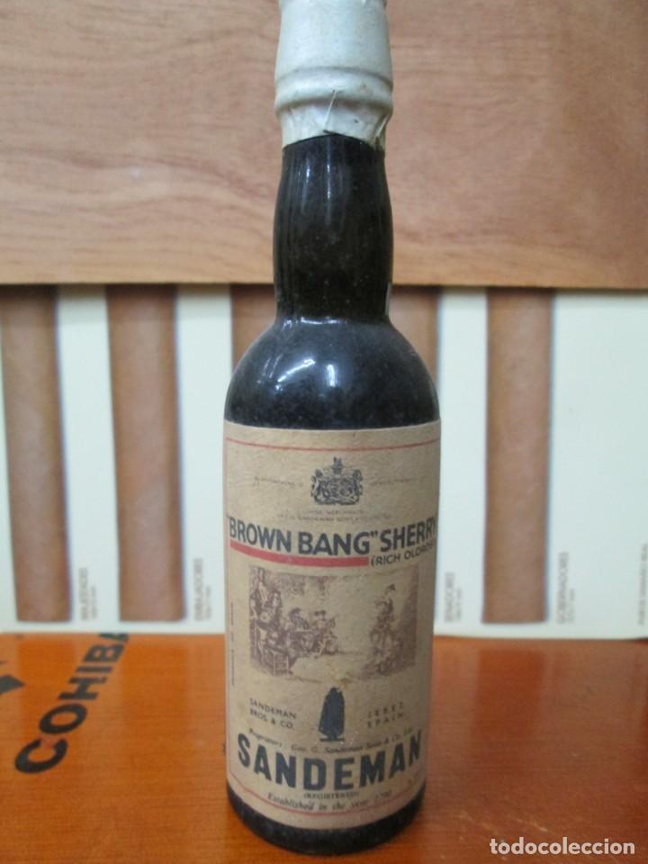 Sammlung von Weinen und Lik&ouml;ren: ANTIGUO BOTELLIN, BROWN BANG SHERRY SANDEMAN