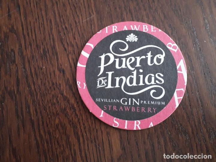 Coleccionismo de vinos y licores: posavasos de ginebra puerto de indias.